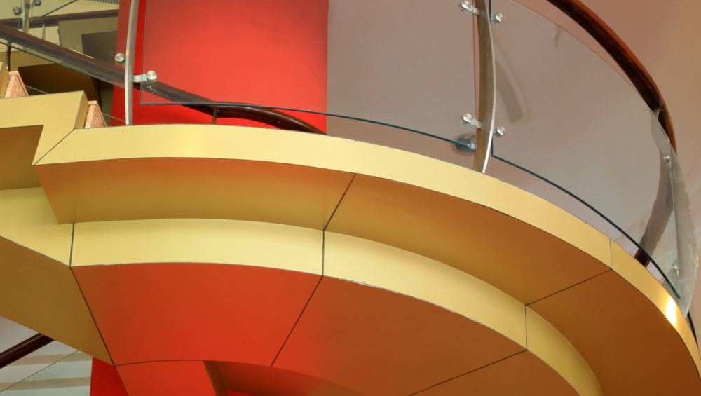 Curved Glass for Ponds, Sunrooms, and Architectural